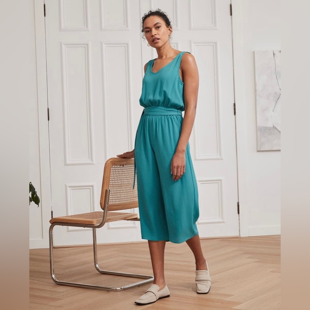 Women’s RW&CO jumpsuit. Small